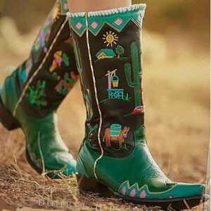 Double D Ranch by Old Gringo, Down Mexico Way, Size 9